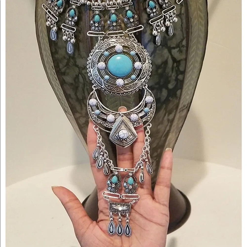 .::GoddessWear::. Exotic Turquoise+Silver Bib NEW Statement Necklace